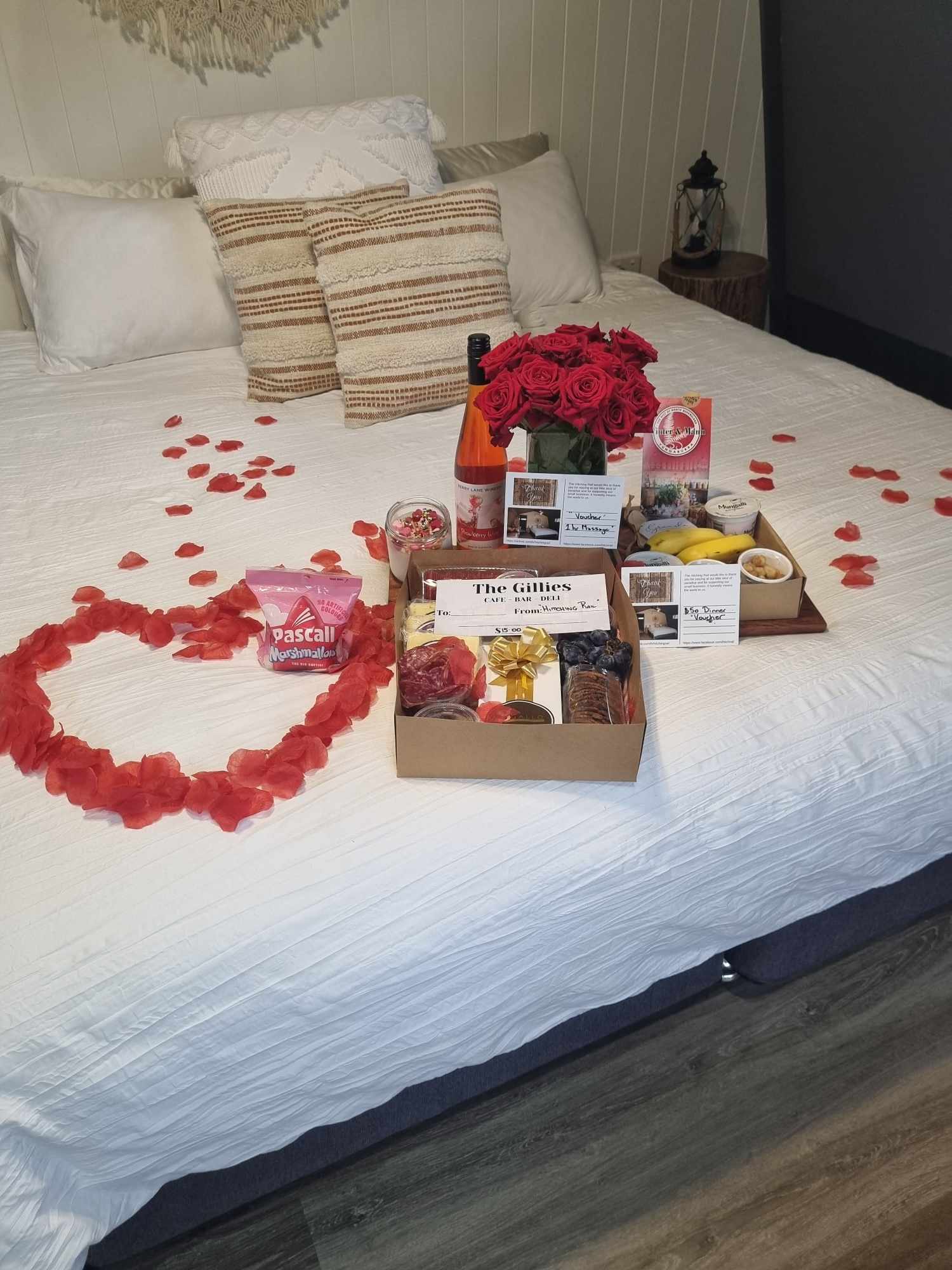 Hitching Rail Retreat Railway Cabin